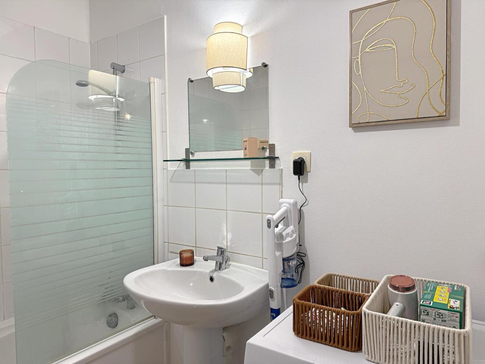 Suite Zelie Lyon Exterior foto